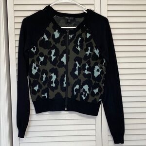 Romeo & Juliet Couture Black and Green Leopard Print Jacket